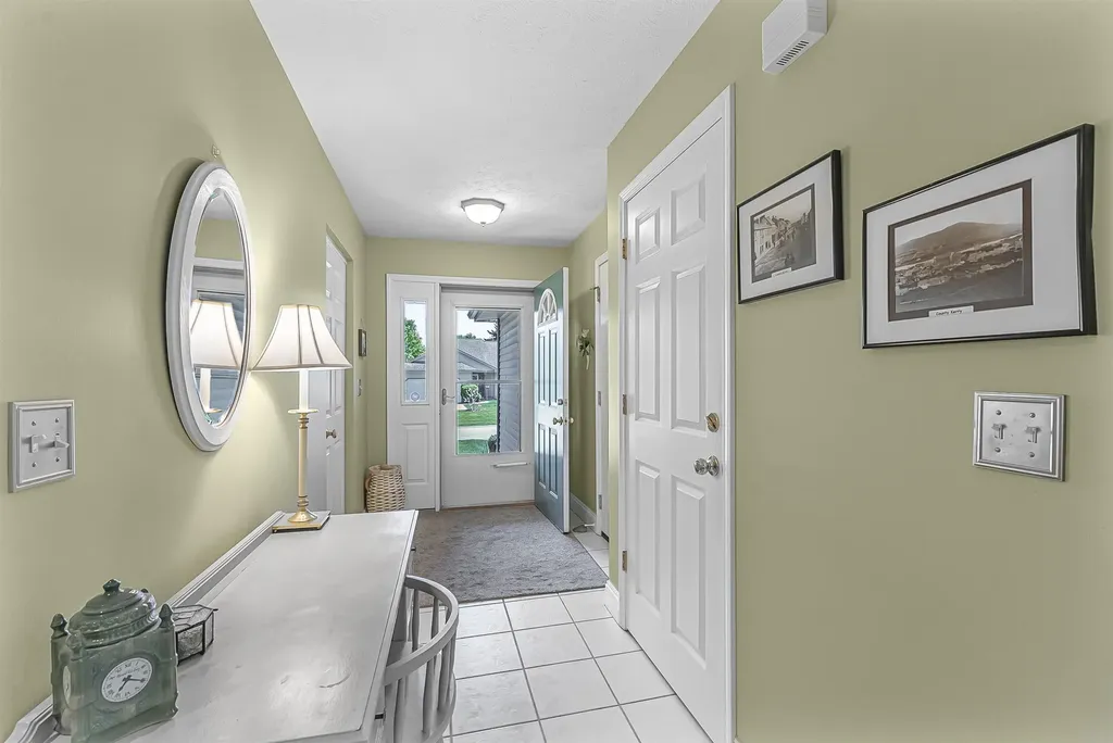12040 S Elk Run Elmwood Charter Township MI 49684