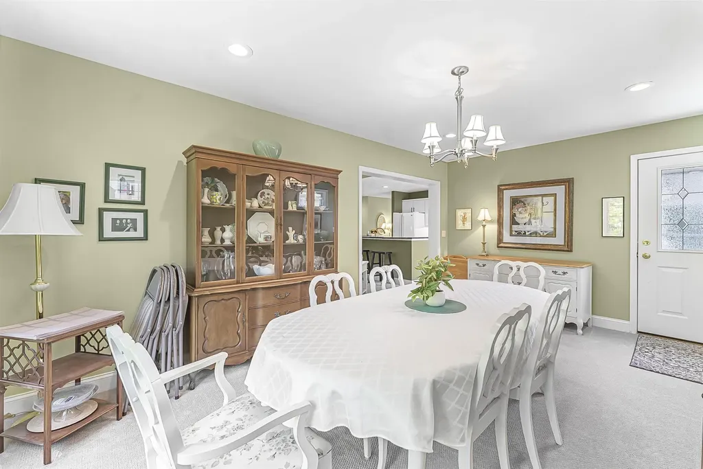 12040 S Elk Run Elmwood Charter Township MI 49684