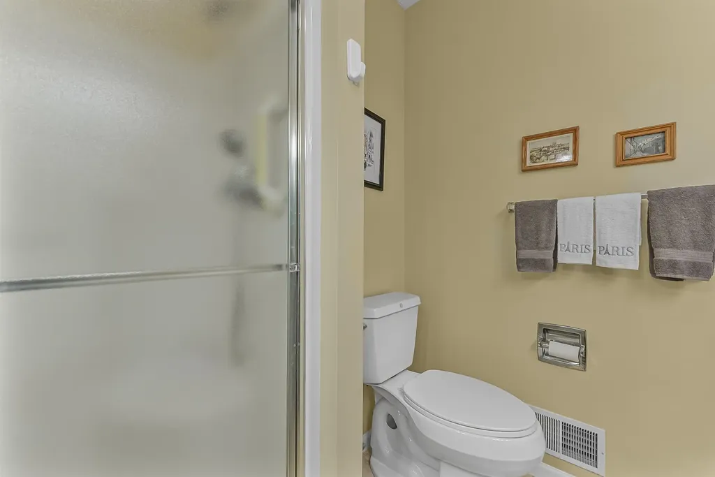 12040 S Elk Run Elmwood Charter Township MI 49684