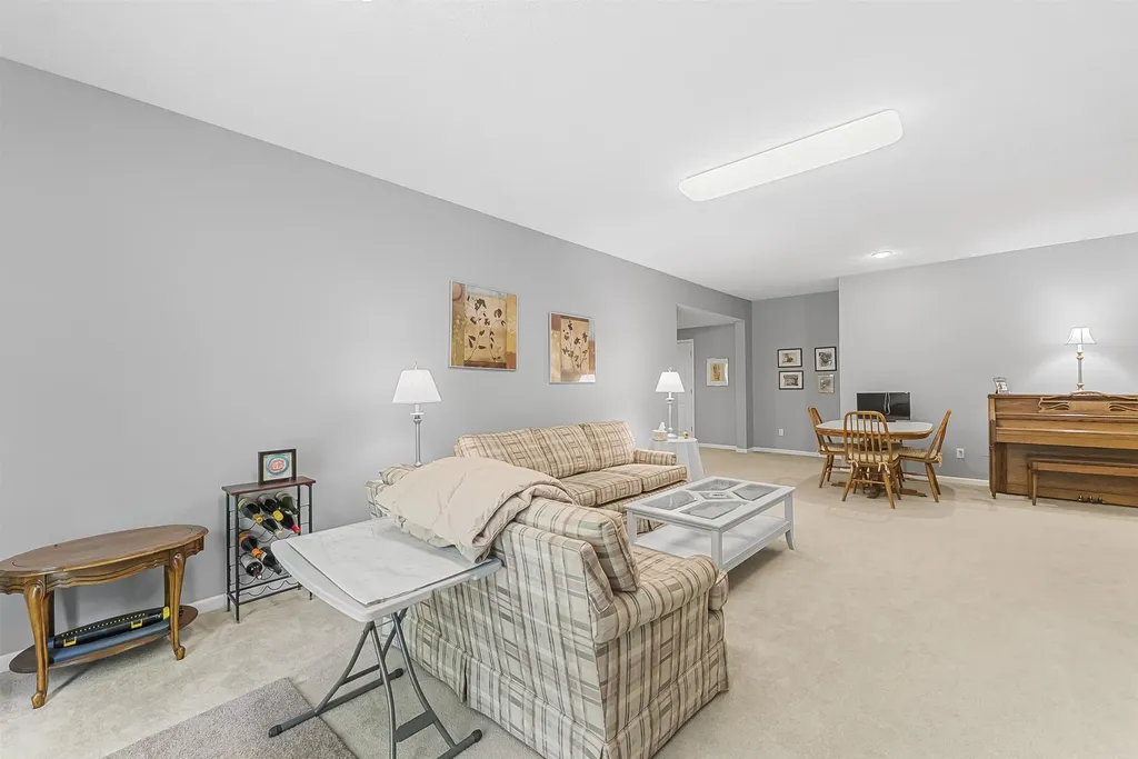 12040 S Elk Run Elmwood Charter Township MI 49684