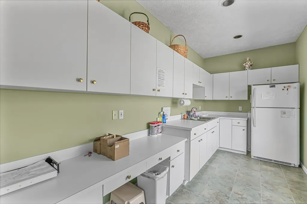 12040 S Elk Run Elmwood Charter Township MI 49684