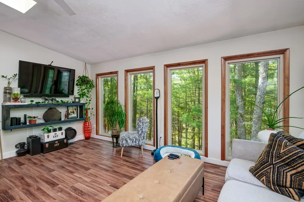 4418 Hampshire Drive Acme Township MI 49690