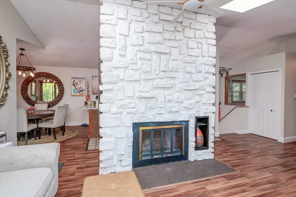 4418 Hampshire Drive Acme Township MI 49690