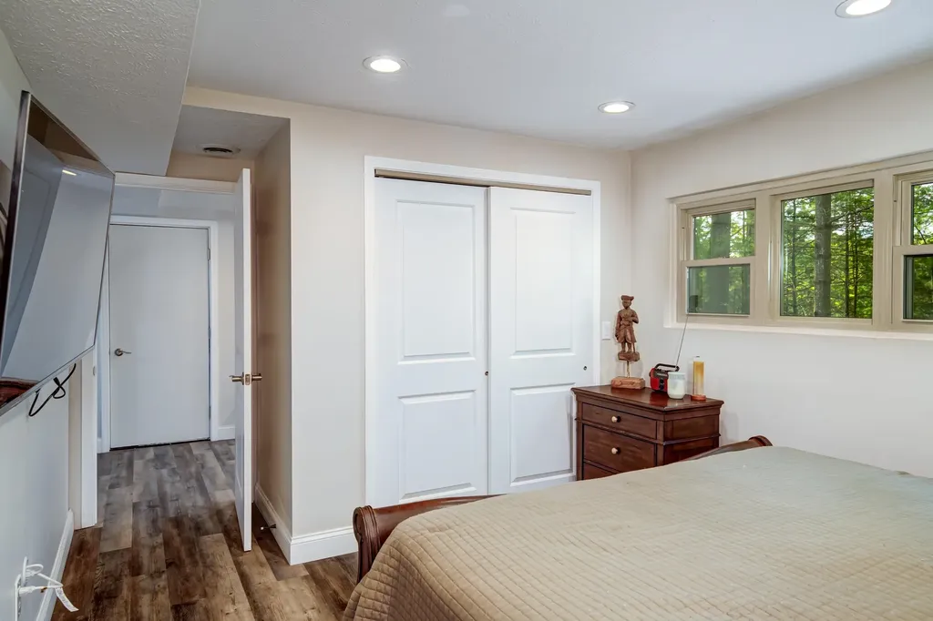4418 Hampshire Drive Acme Township MI 49690