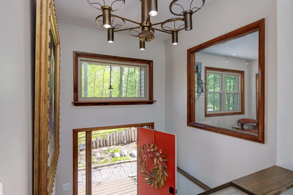 4418 Hampshire Drive Acme Township MI 49690