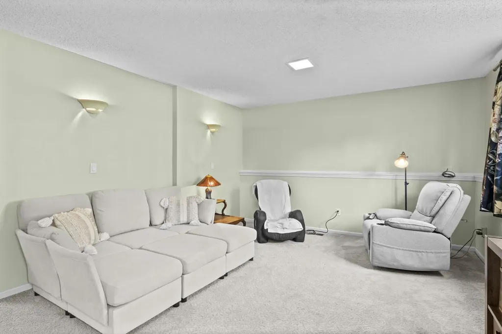 7923 S Shoreside Elmwood Charter Township MI 49684