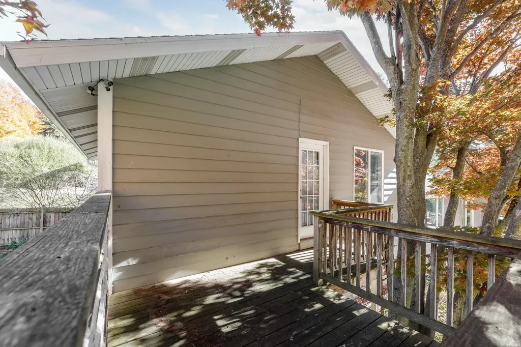7923 S Shoreside Elmwood Charter Township MI 49684