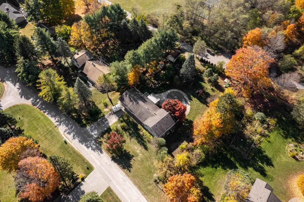 7923 S Shoreside Elmwood Charter Township MI 49684