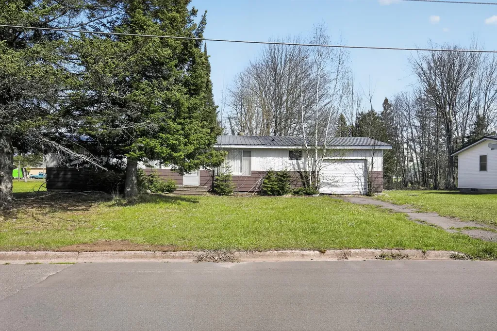 47 Hemlock Street Carp Lake Township MI 49971