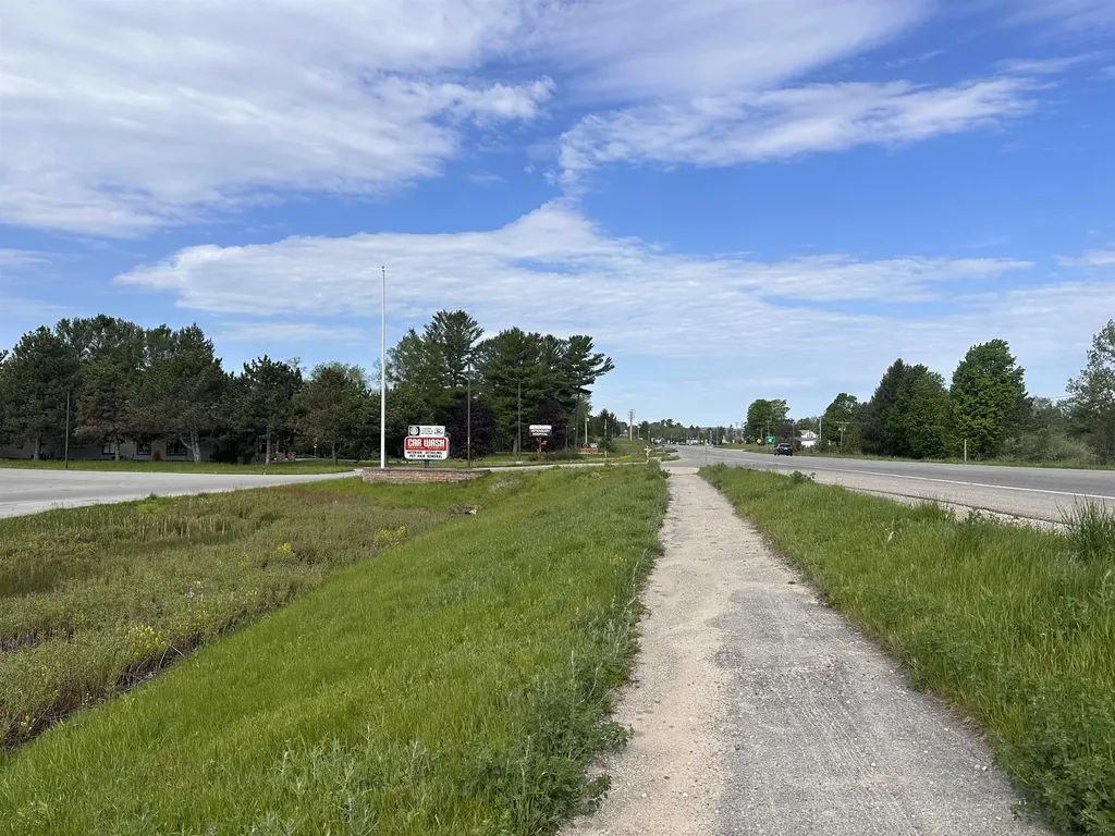 4220 E M 72 Acme Township MI 49690