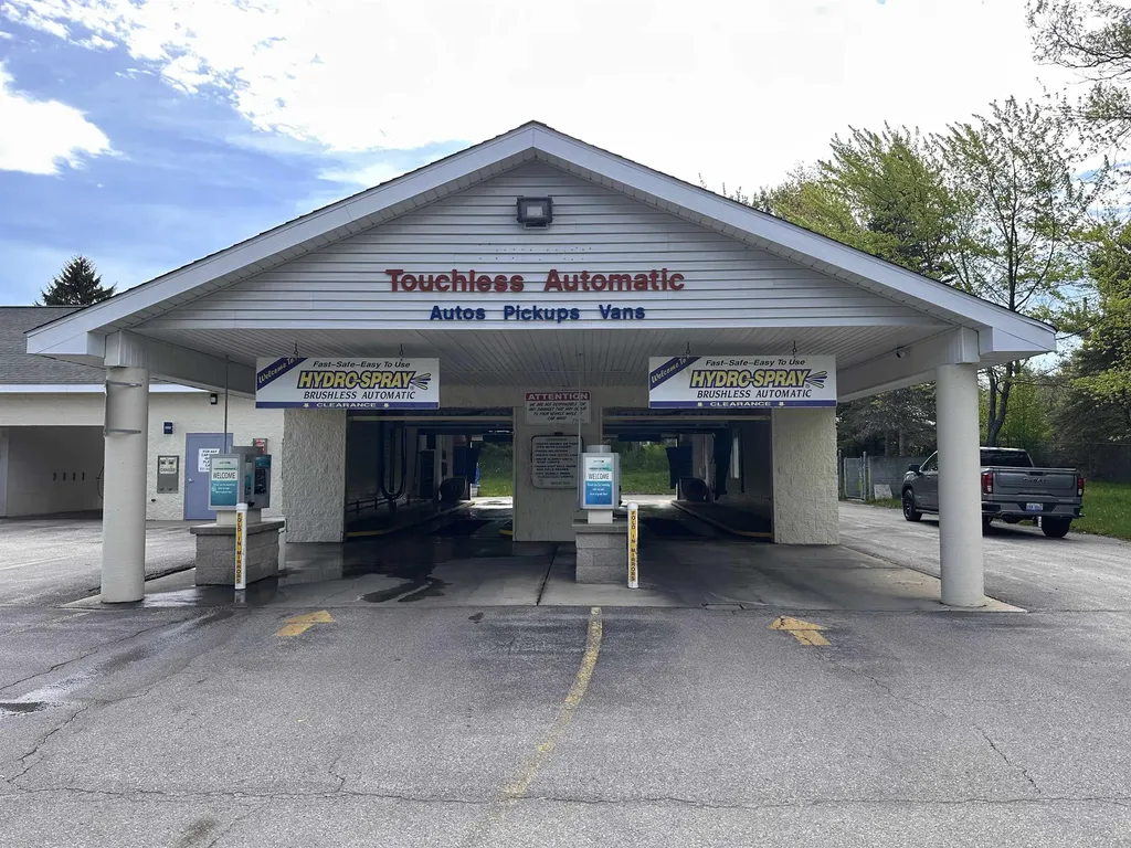 4220 E M 72 Acme Township MI 49690