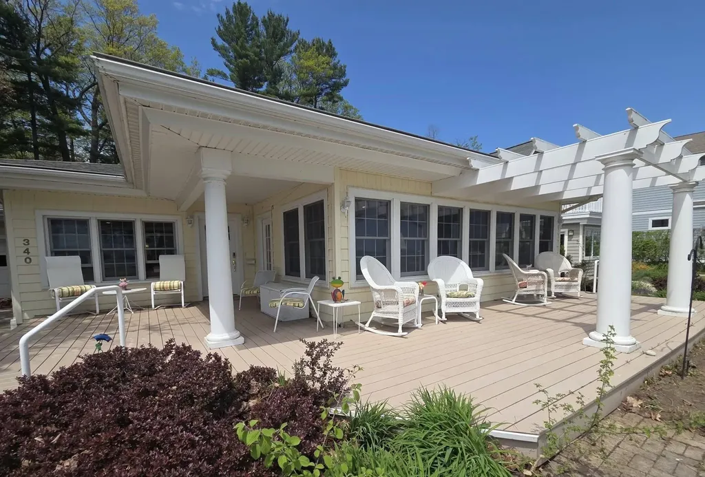 340 S East Bay Boulevard Traverse City City MI 49686