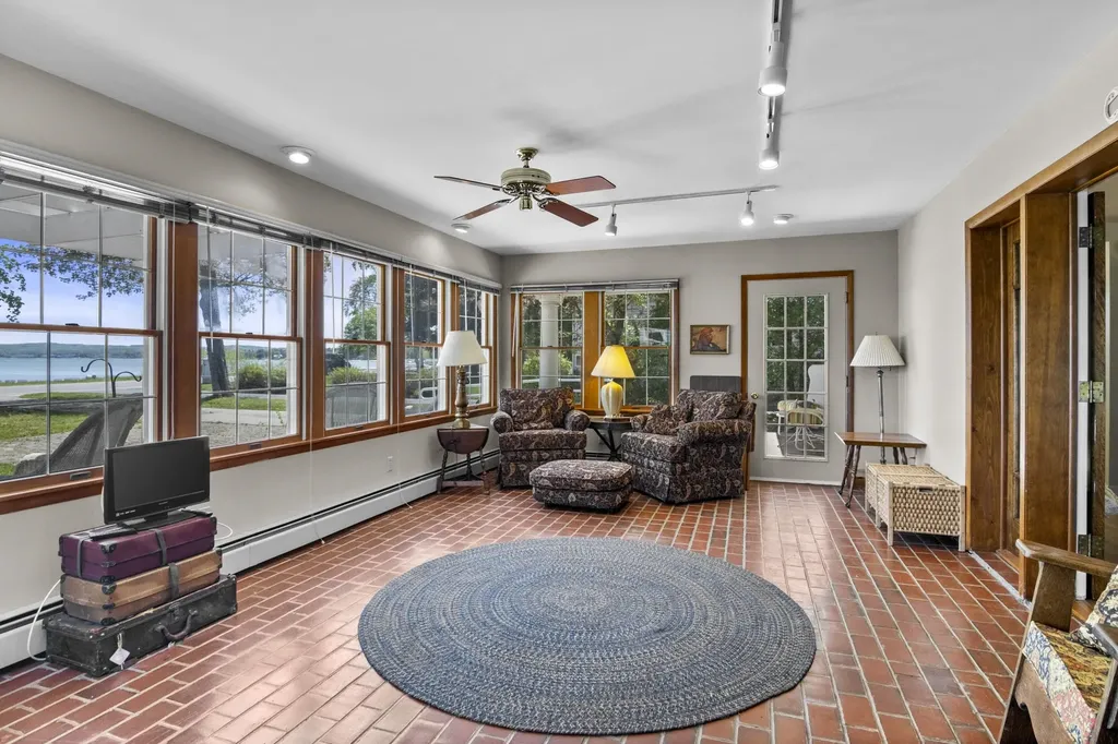 340 S East Bay Boulevard Traverse City City MI 49686