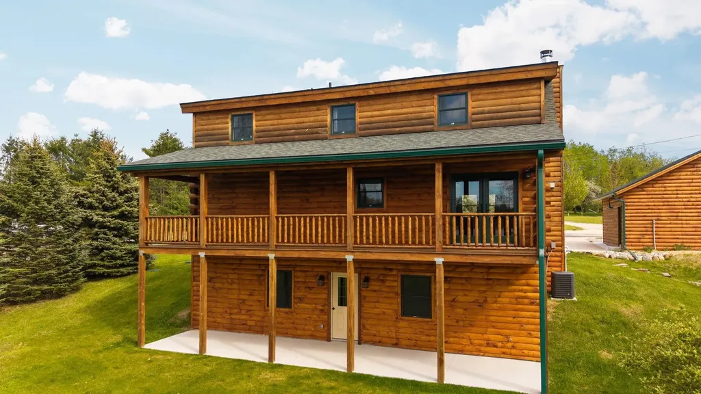 103 Arbutus Drive Clam Lake Township MI 49601
