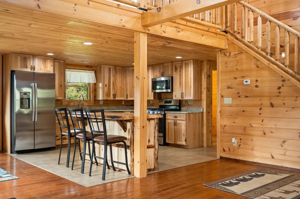 103 Arbutus Drive Clam Lake Township MI 49601