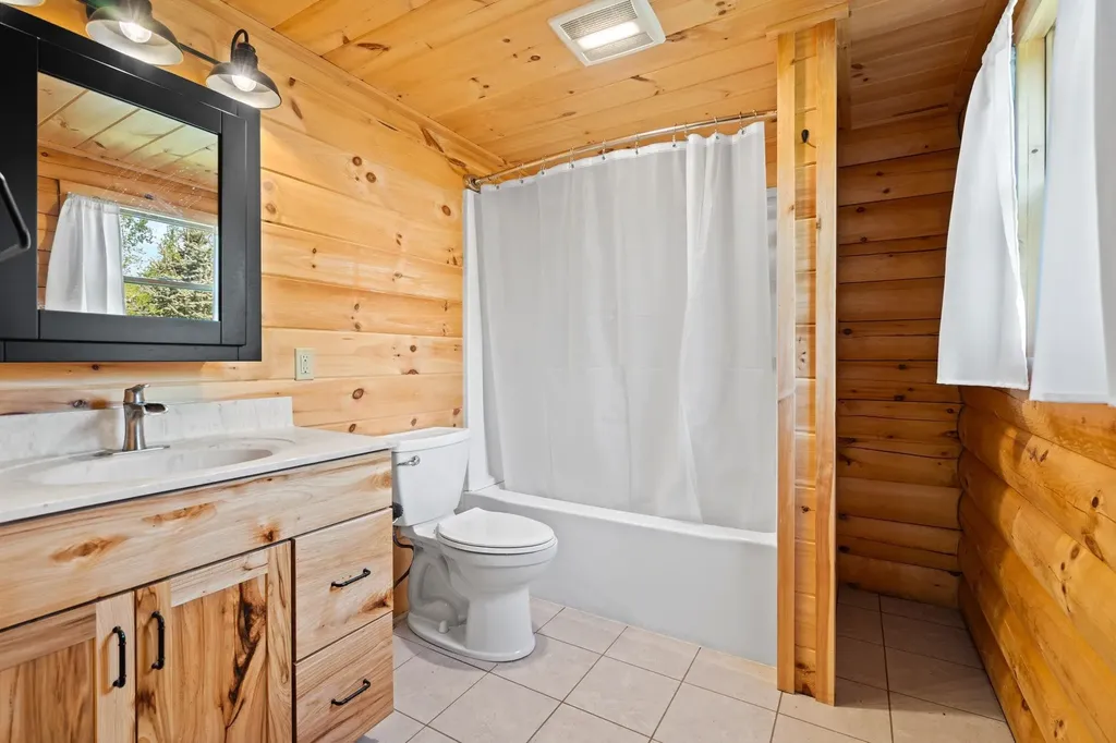 103 Arbutus Drive Clam Lake Township MI 49601