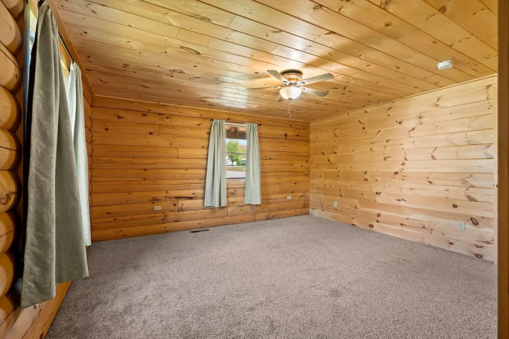 103 Arbutus Drive Clam Lake Township MI 49601