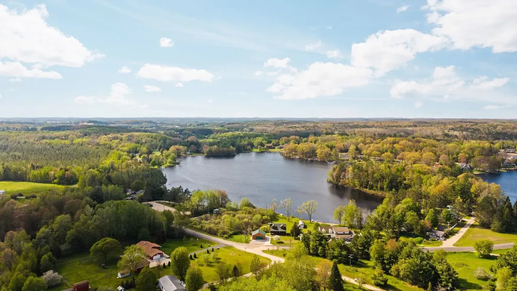 103 Arbutus Drive Clam Lake Township MI 49601