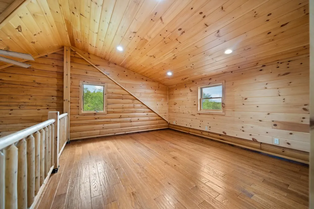 103 Arbutus Drive Clam Lake Township MI 49601