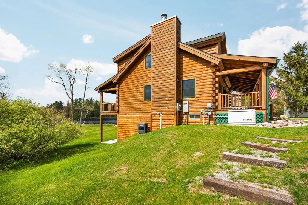 103 Arbutus Drive Clam Lake Township MI 49601