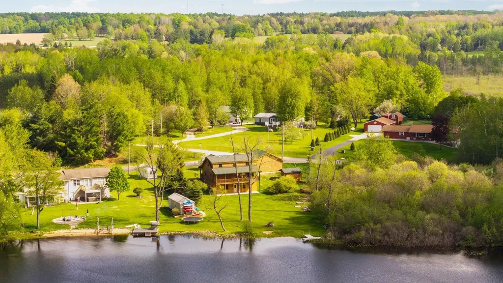 103 Arbutus Drive Clam Lake Township MI 49601