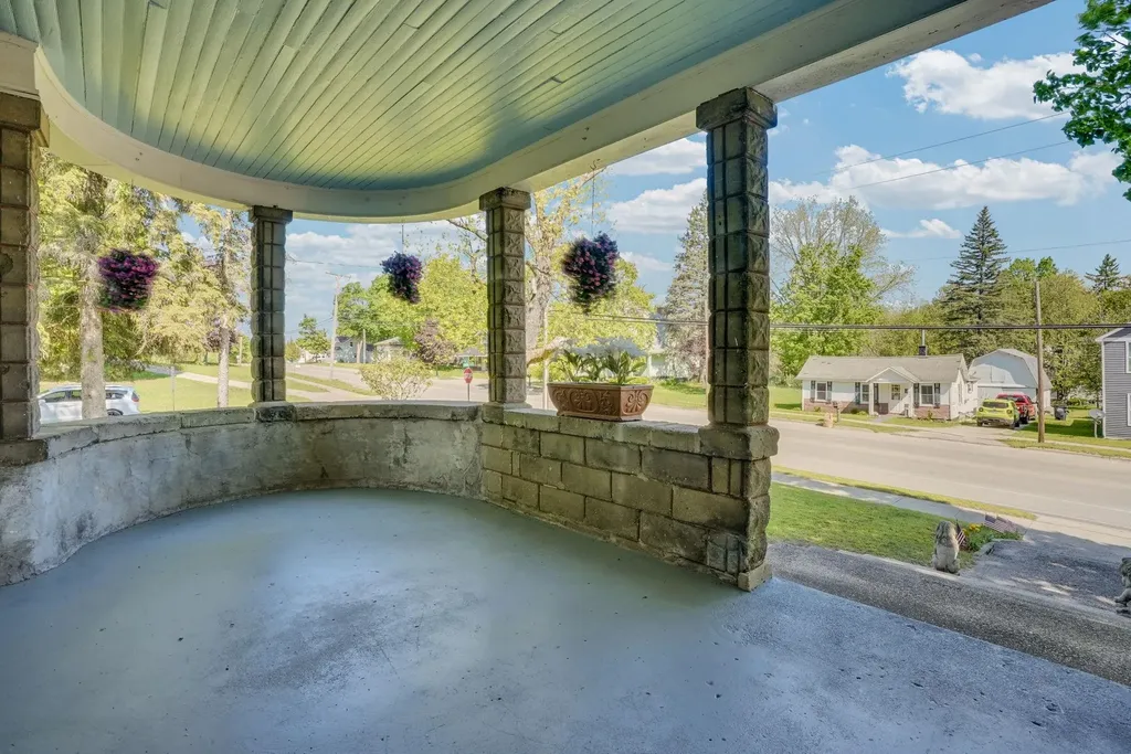 413 W Main Street Manton City MI 49663