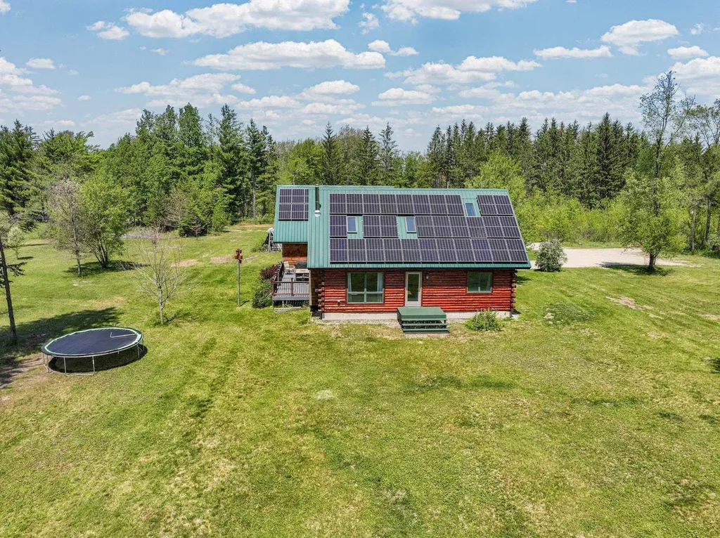 9330 E 10 1/2 Road Liberty Township MI 49663