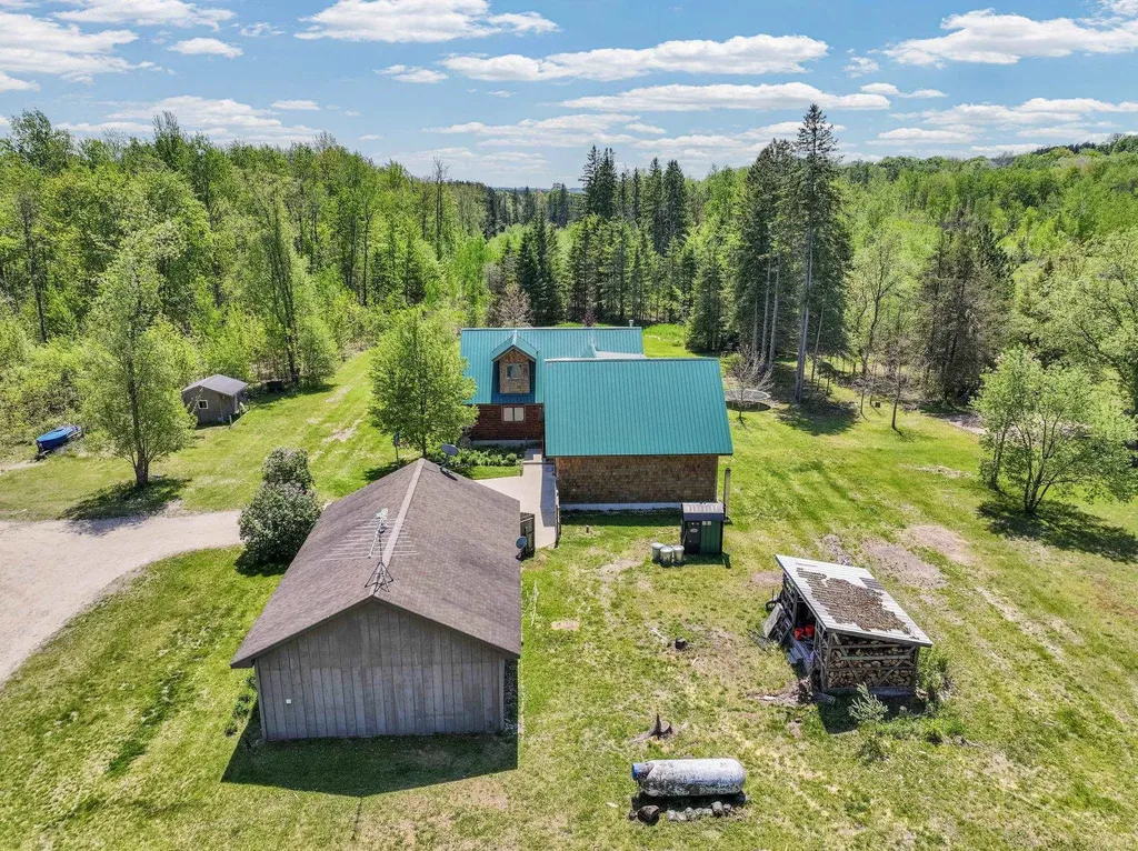 9330 E 10 1/2 Road Liberty Township MI 49663