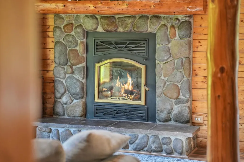 9330 E 10 1/2 Road Liberty Township MI 49663