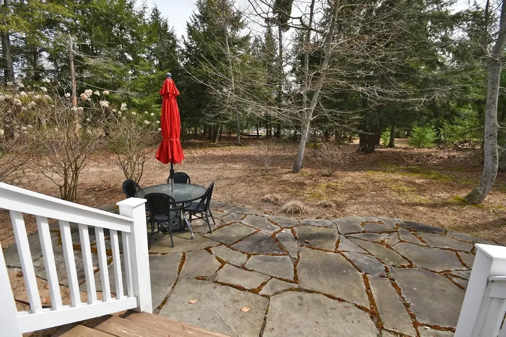 12 Pine Trace Glen Arbor Township MI 49636