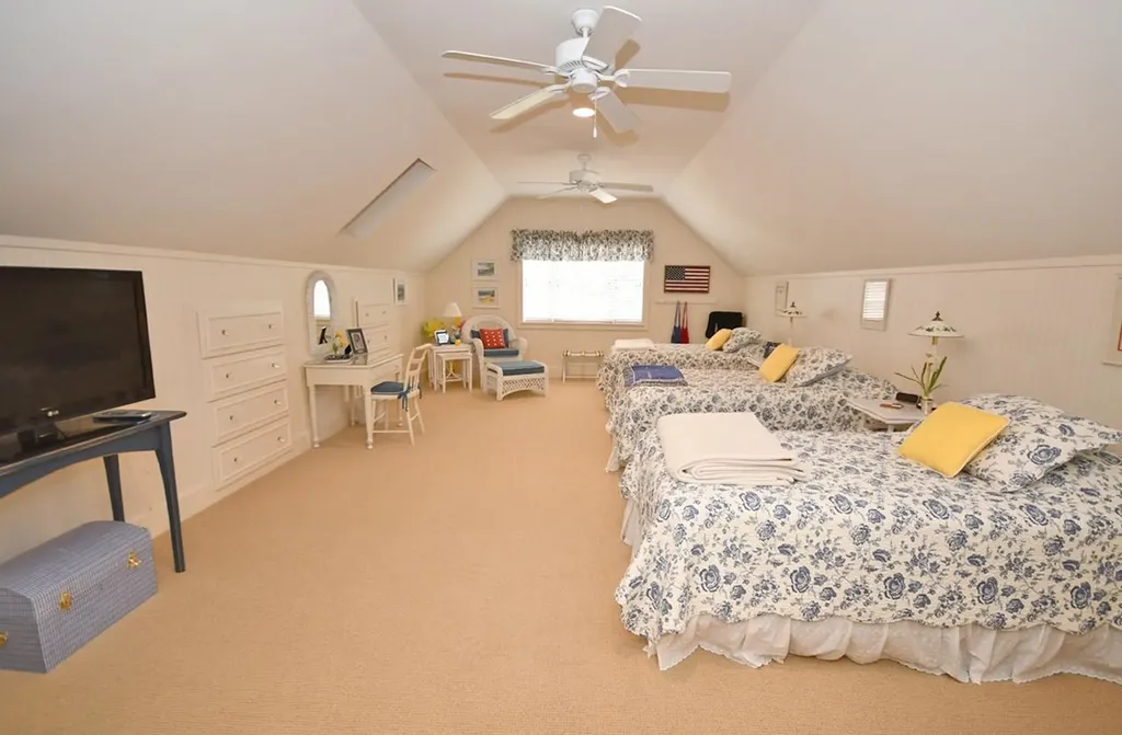 12 Pine Trace Glen Arbor Township MI 49636