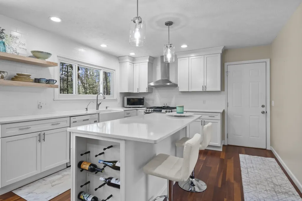 9191 E Tottenham Drive Traverse City City MI 49685