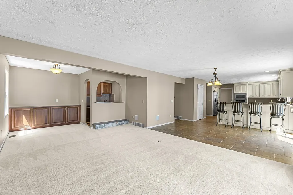 17744 Smokey Hollow Road Peninsula Township MI 49686