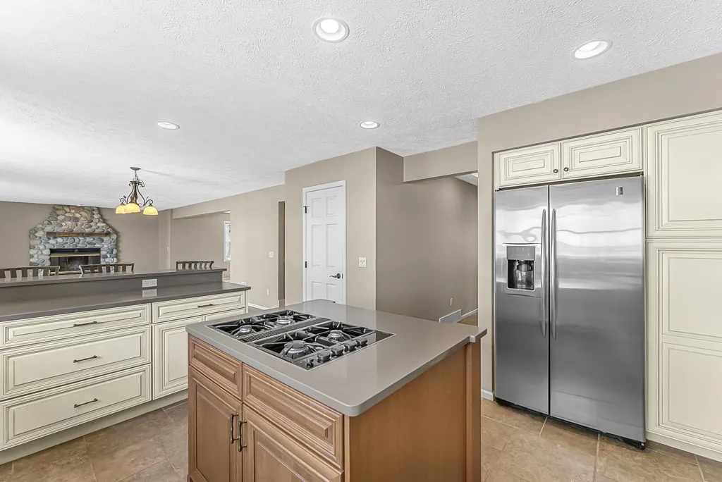 17744 Smokey Hollow Road Peninsula Township MI 49686