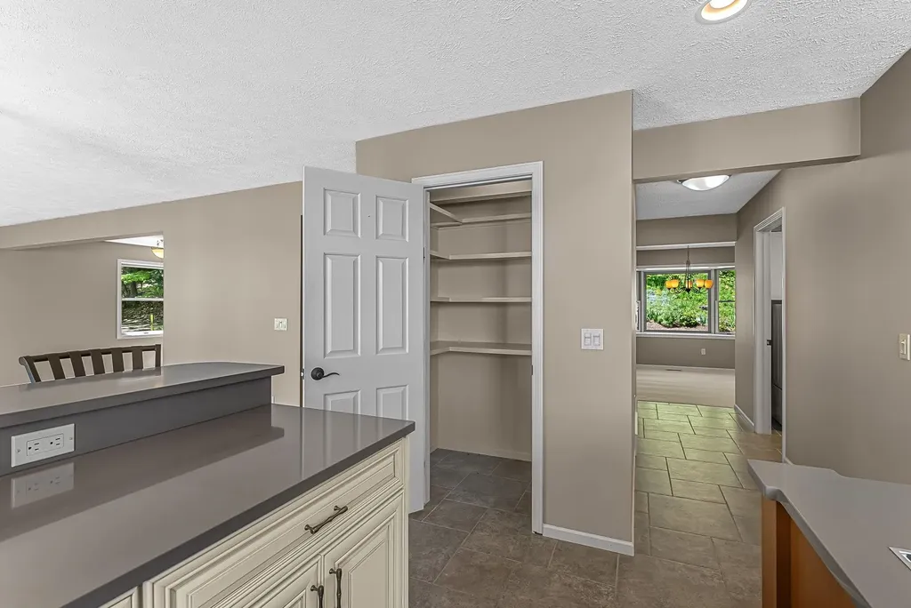 17744 Smokey Hollow Road Peninsula Township MI 49686