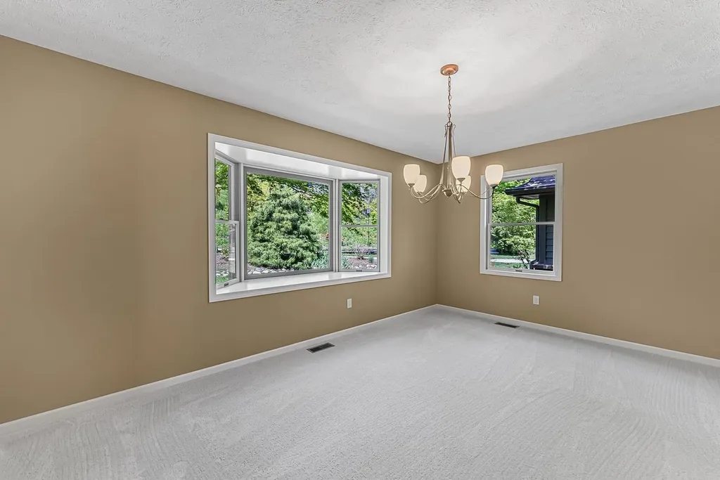 17744 Smokey Hollow Road Peninsula Township MI 49686