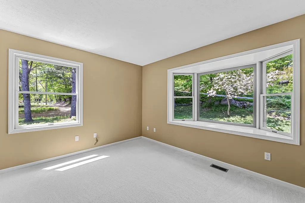 17744 Smokey Hollow Road Peninsula Township MI 49686