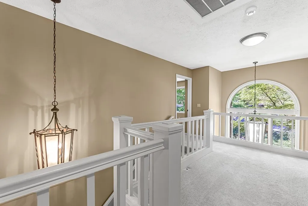 17744 Smokey Hollow Road Peninsula Township MI 49686