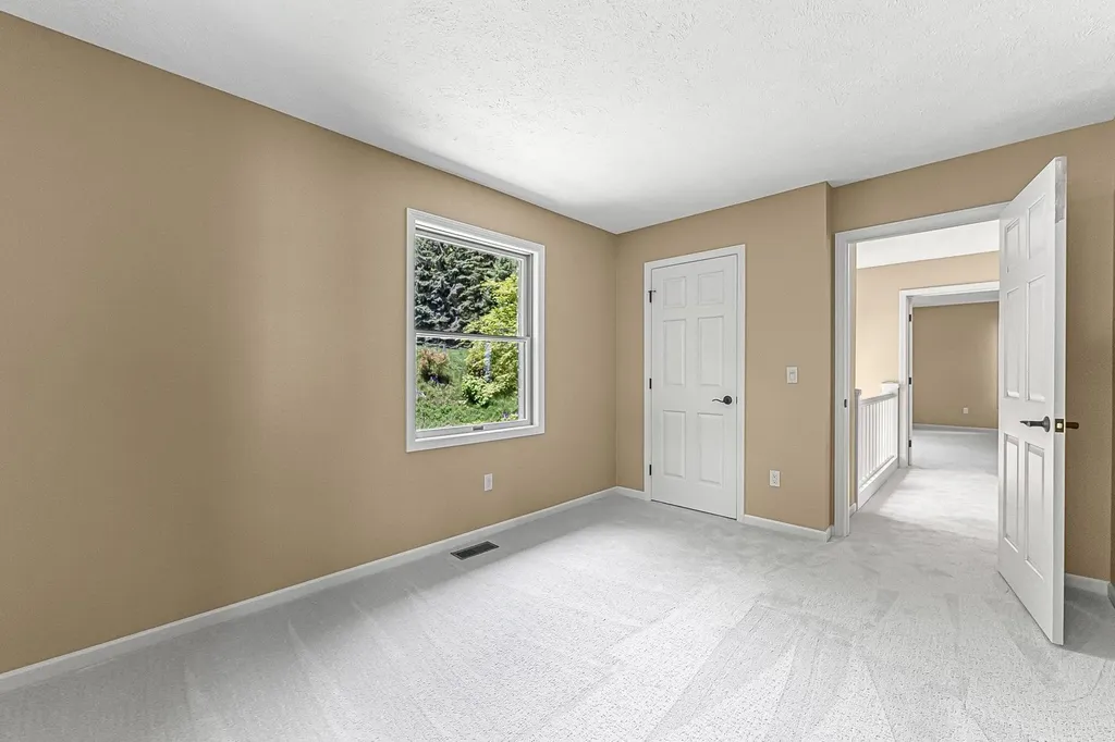 17744 Smokey Hollow Road Peninsula Township MI 49686