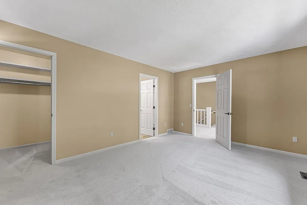 17744 Smokey Hollow Road Peninsula Township MI 49686