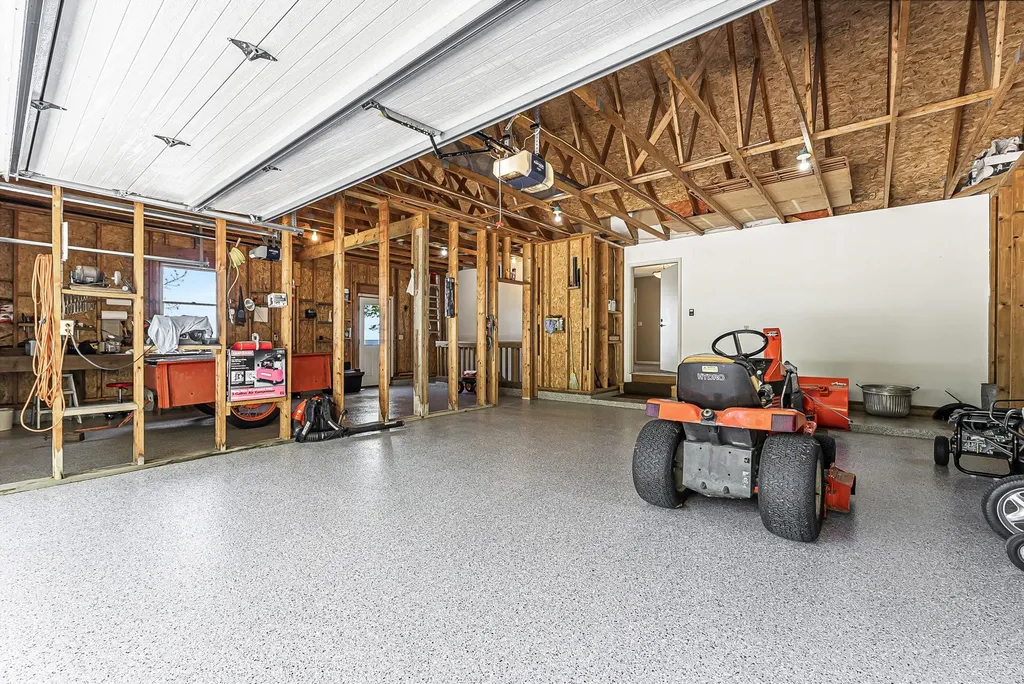 17744 Smokey Hollow Road Peninsula Township MI 49686