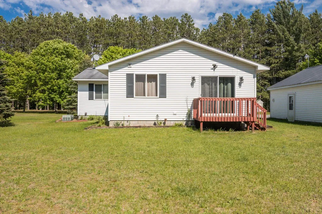 1836 Hanmer Road Benzonia Township MI 49616
