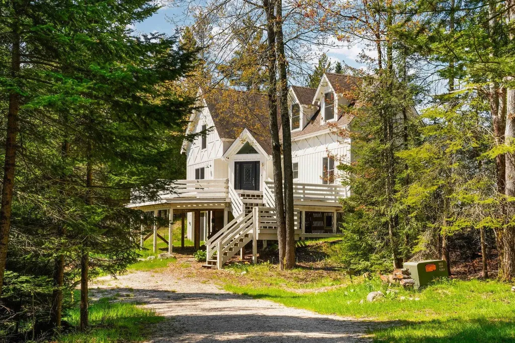 33171 Mrs Reddings Trail Peaine Township MI 49782