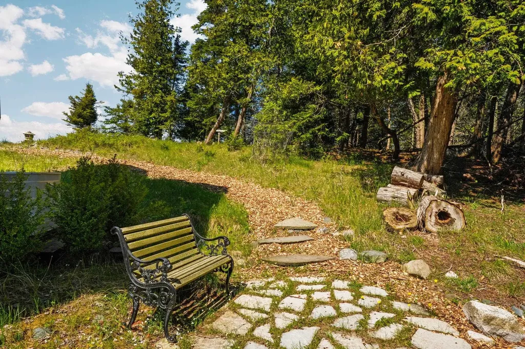 33171 Mrs Reddings Trail Peaine Township MI 49782