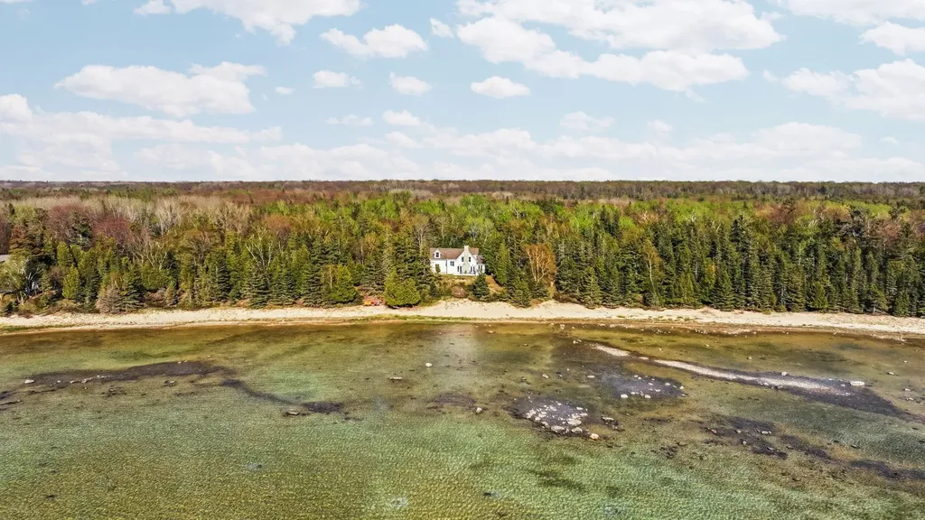 33171 Mrs Reddings Trail Peaine Township MI 49782