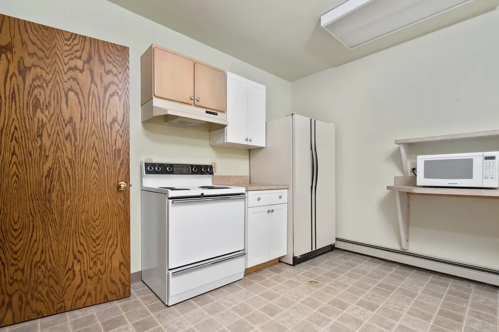 10343 E Hilltop Road Bingham Township MI 49682