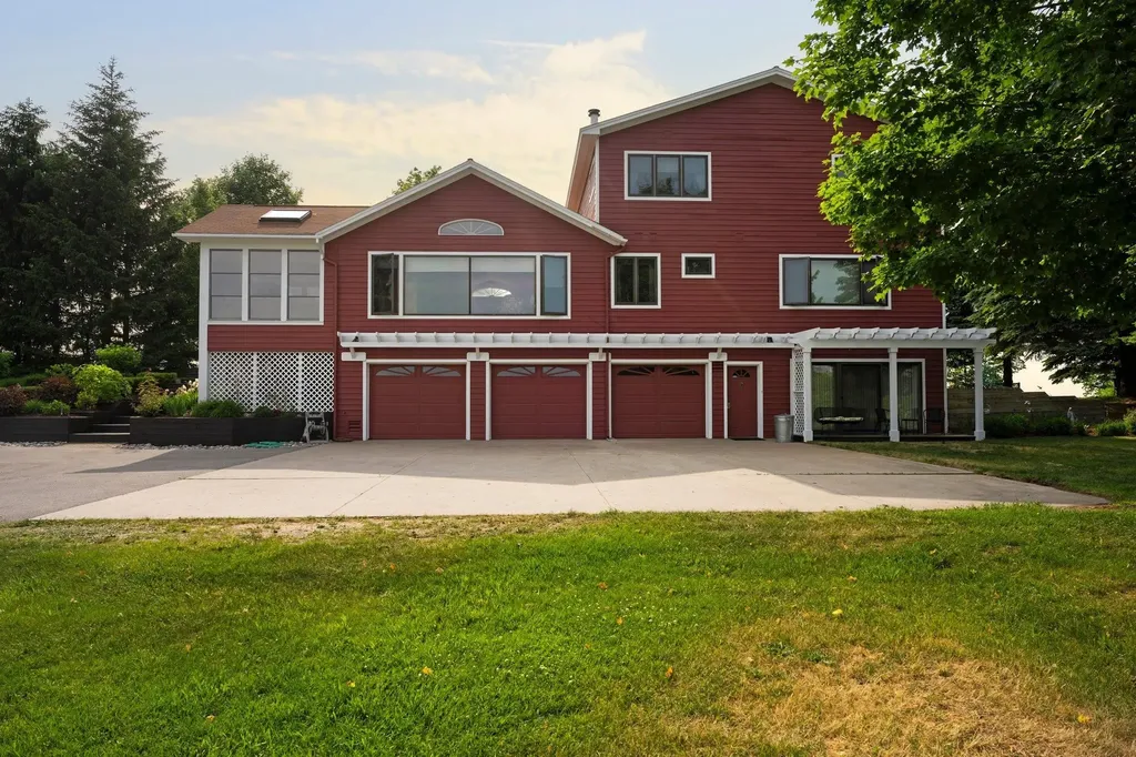 10343 E Hilltop Road Bingham Township MI 49682