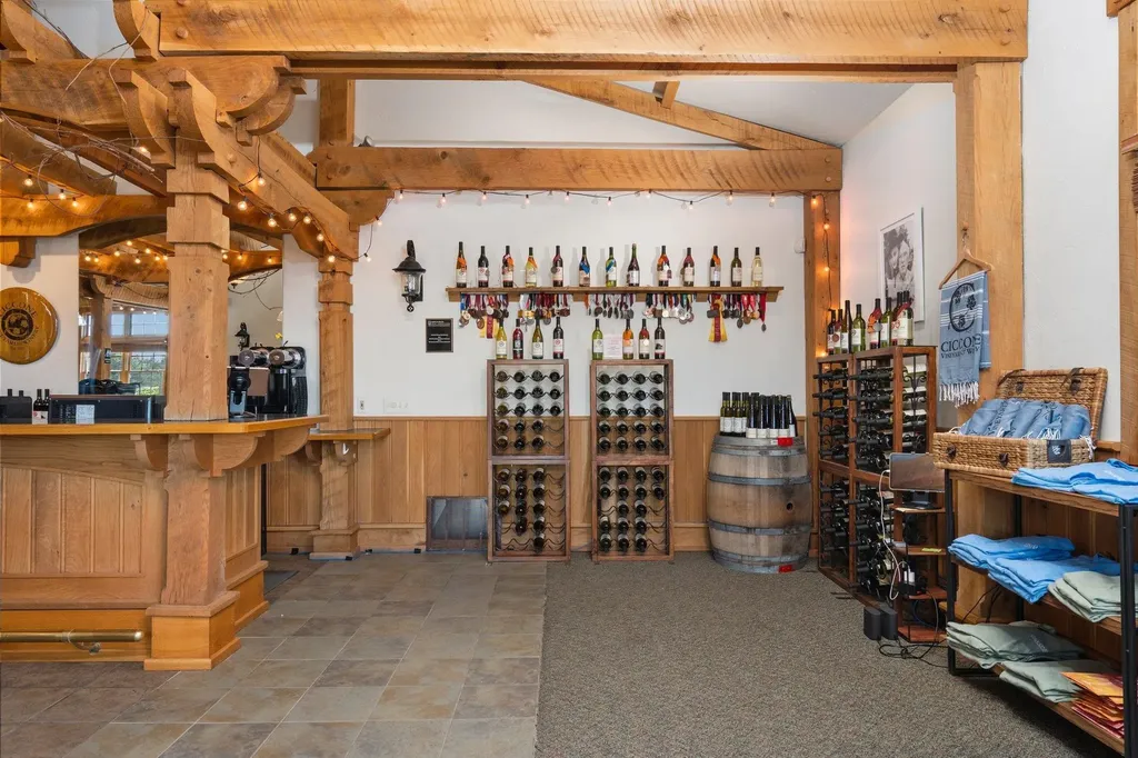 10343 E Hilltop Road Bingham Township MI 49682