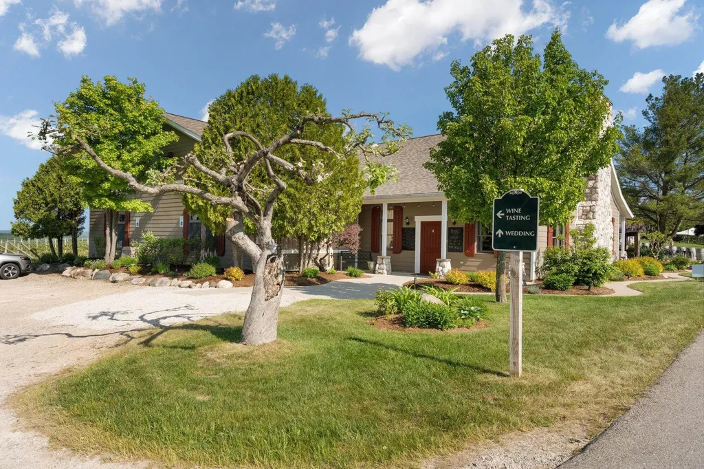 10343 E Hilltop Road Bingham Township MI 49682