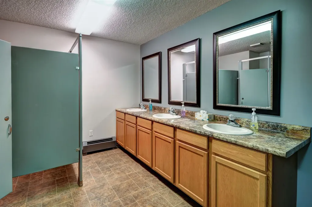 4050 Barnes Road Garfield Charter Township MI 49684